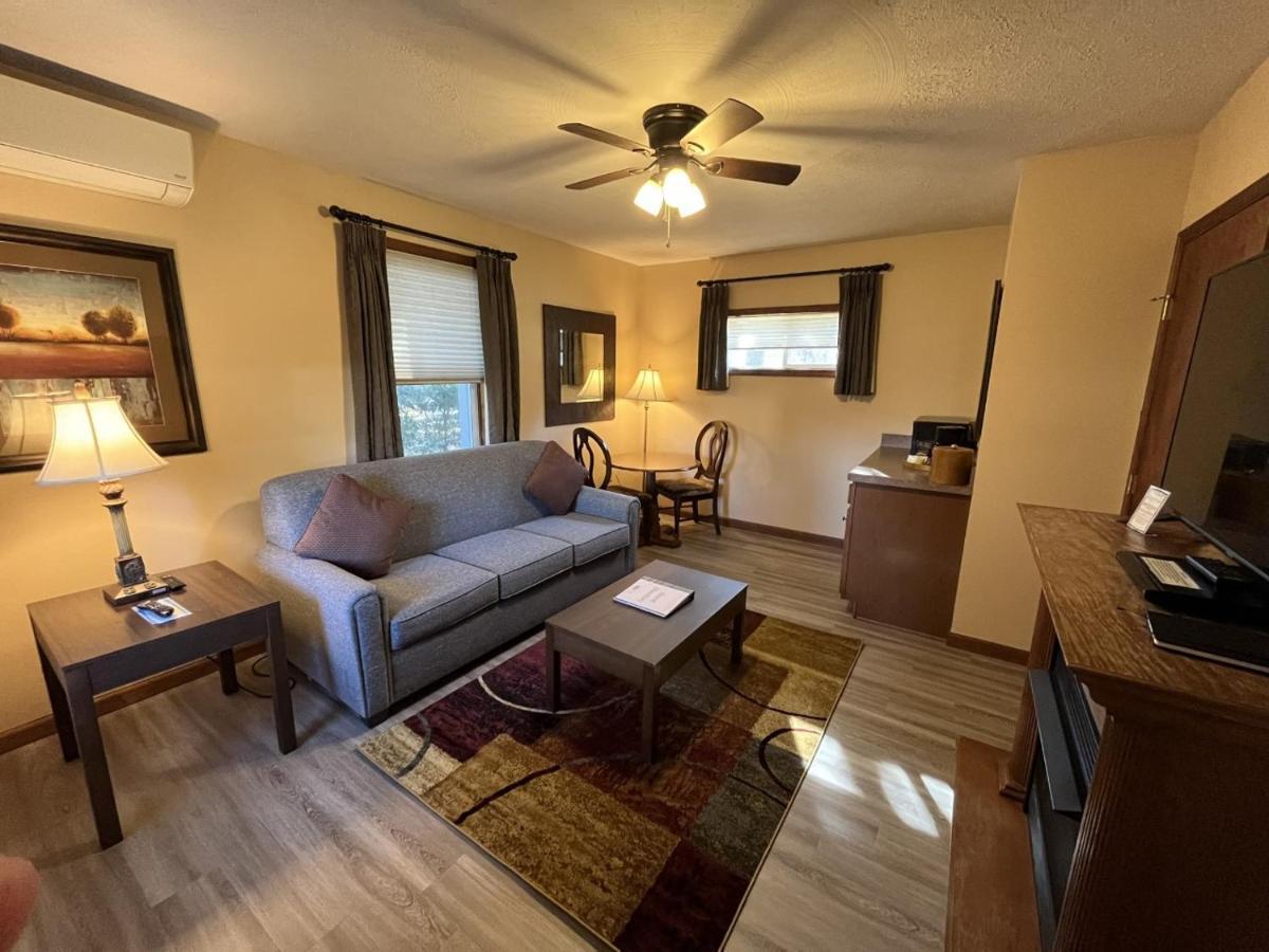 Woodfield Manor - A Sundance Vacations Property Cresco Экстерьер фото