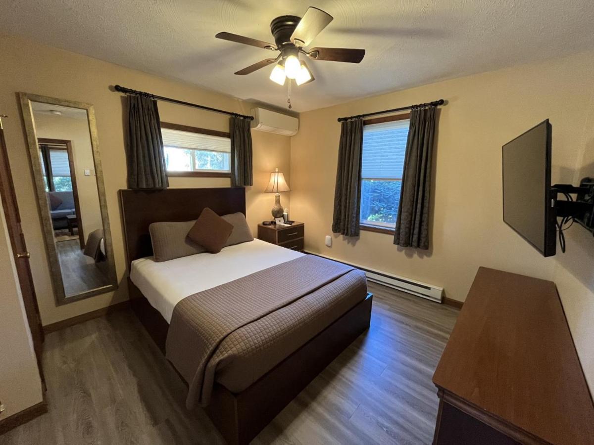 Woodfield Manor - A Sundance Vacations Property Cresco Экстерьер фото