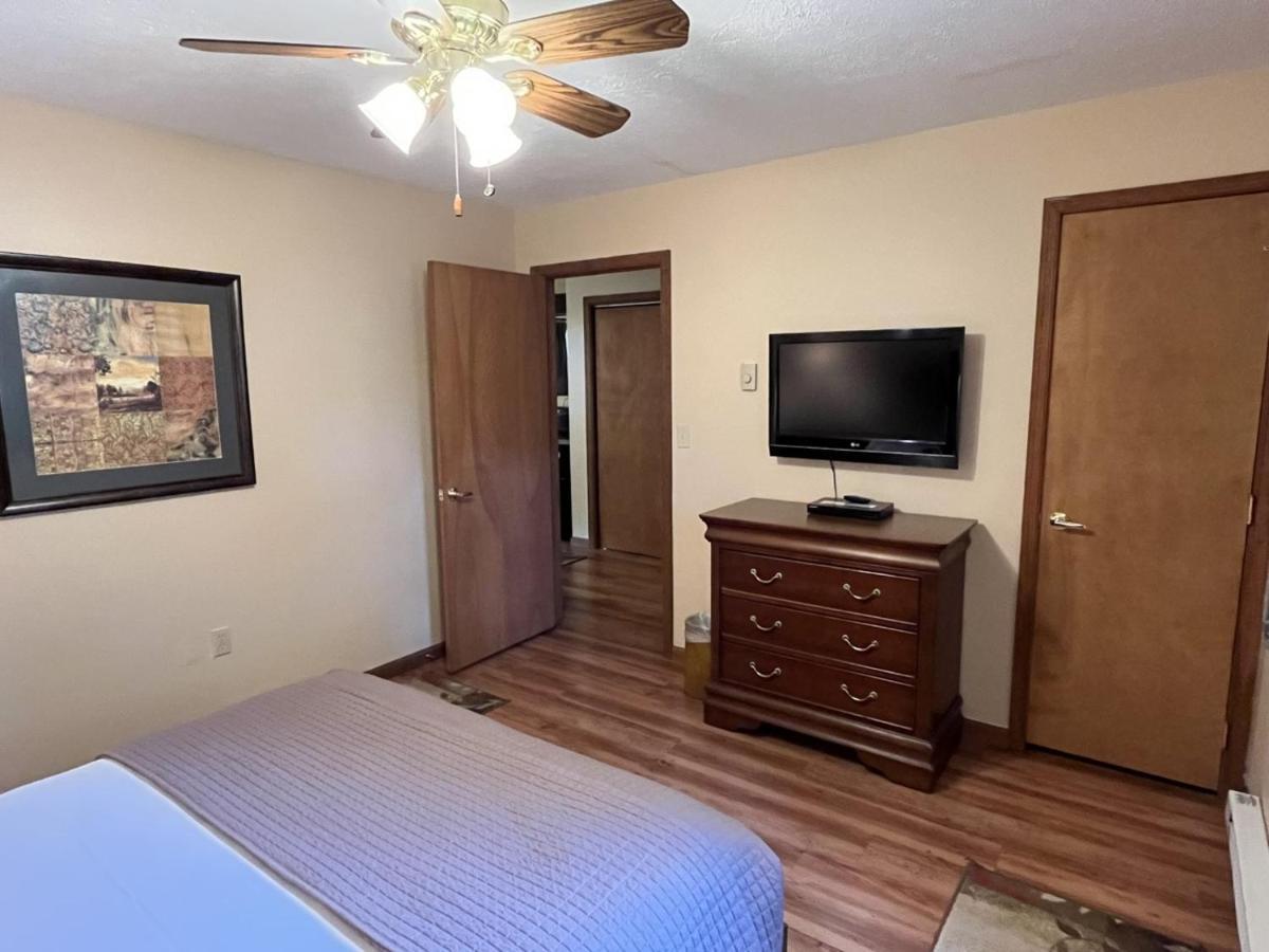 Woodfield Manor - A Sundance Vacations Property Cresco Экстерьер фото
