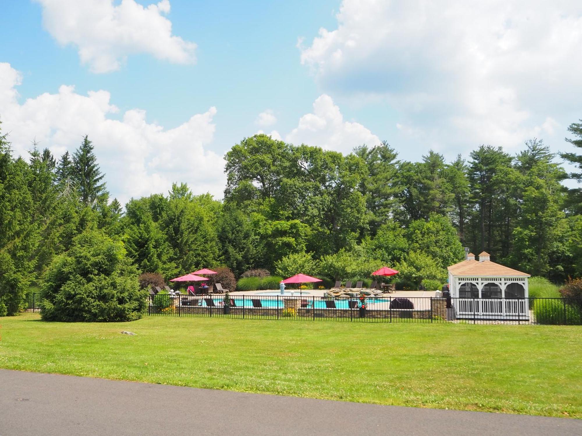 Woodfield Manor - A Sundance Vacations Property Cresco Экстерьер фото