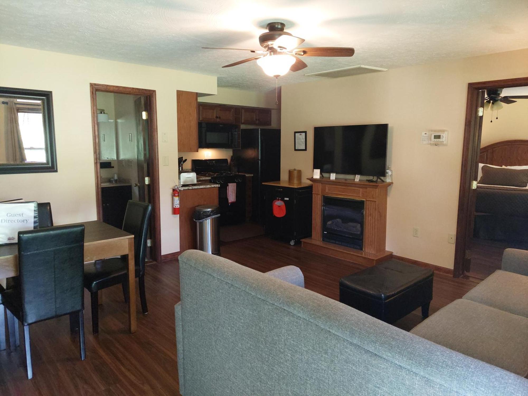 Woodfield Manor - A Sundance Vacations Property Cresco Экстерьер фото